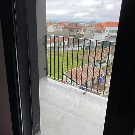 Flat Spacious And Tidy - Close Stadium Wifiac Tondela